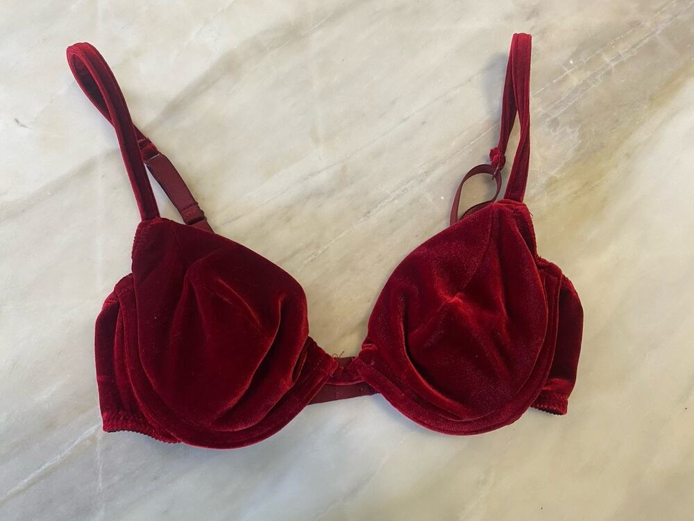 VTG VICTORIA'S SECRET 36A Bra RED VELVET PUSH-UP christmas holiday